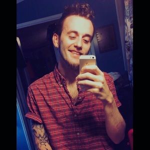 Meet your Posher, Zachary